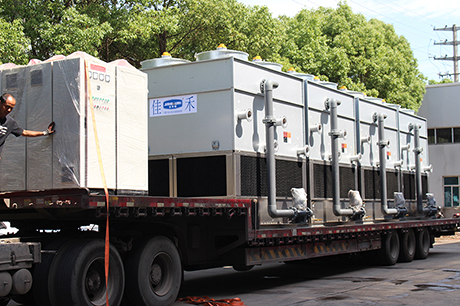 鍍鋅鋼板閉式冷卻塔發(fā)貨 鍍鋅鋼板閉式冷卻塔發(fā)貨